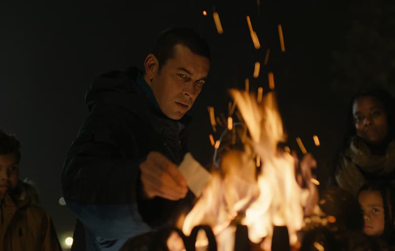 Fotograma de la pel·lícula 'Molt lluny' Fotograma de la pel·lícula 'Molt lluny'