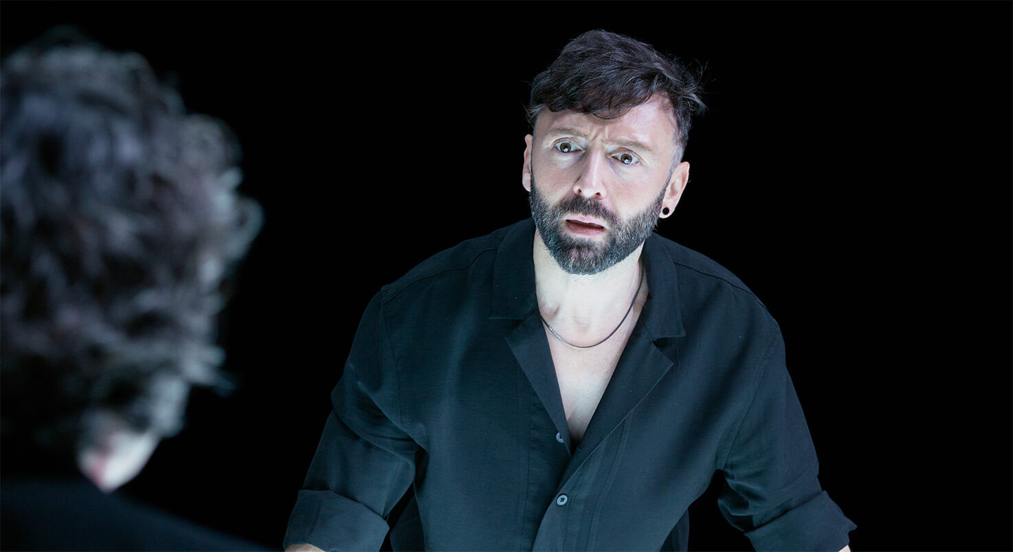 Dafnis Balduz durant l'espectacle 'Honestedat' Dafnis Balduz durant l'espectacle 'Honestedat'