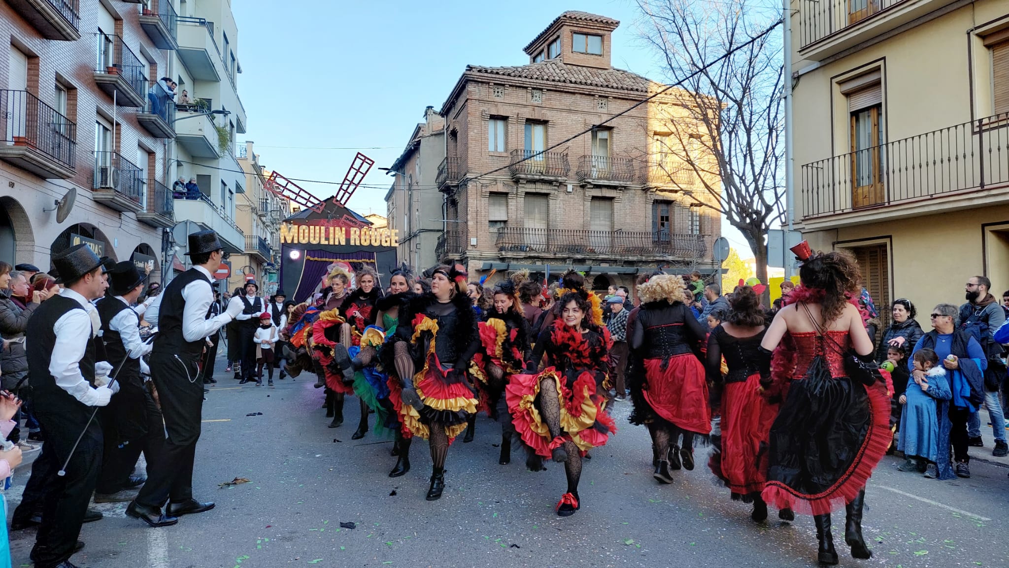 El Carnaval de Berga de 2024 obre la inscripció per participar en el concurs de vídeos promocionals de les colles i en la rua 