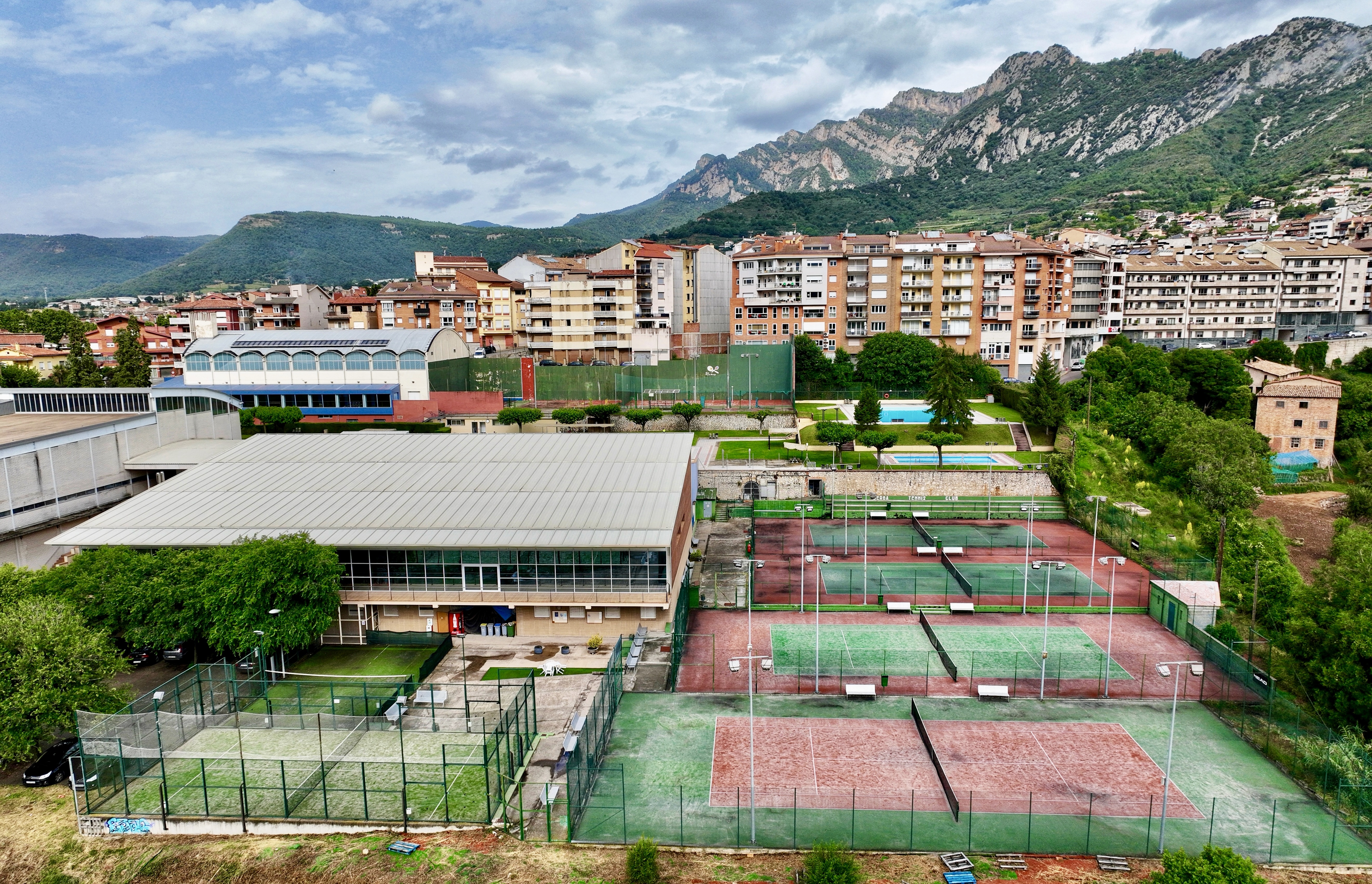 Berga licita les obres per a la renovació del paviment del Pavelló Vell i millora de l'equipament Berga licita les obres per a la renovació del paviment del Pavelló Vell i millora de l'equipament