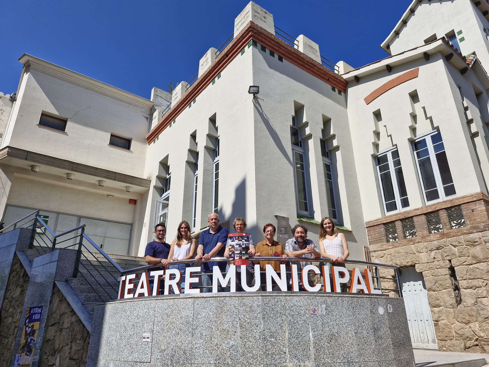 El Teatre Municipal de Berga obre la temporada cultural amb tretze espectacles de teatre i m&uacute;sica amb molt talent local