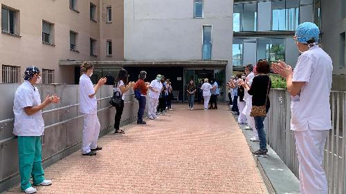 L'Hospital Sant Bernabé fa un reconeixement al personal sanitari que ha reforçat el centre durant la crisi del Covid-19