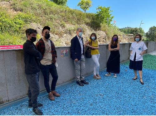 Una entrada colorista és la proposta artística de Berni Puig per a l'Hospital Sant Bernabé de Berga